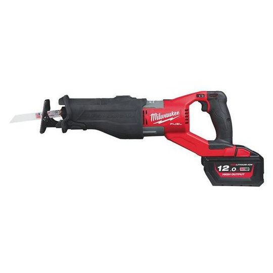 Milwaukee M18 FSX-121C Puukkosaha sis. akun ja laturin