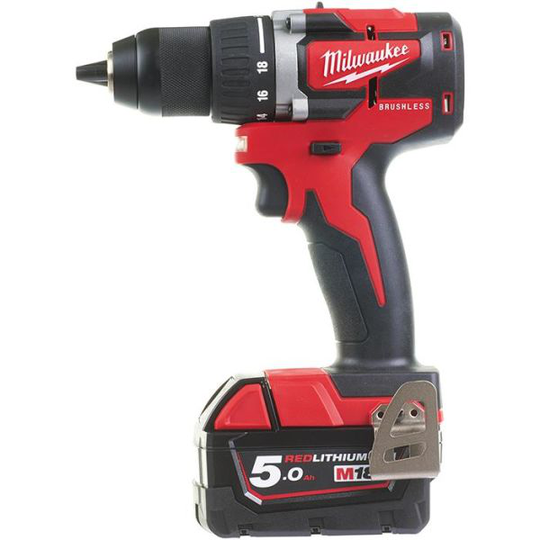 Milwaukee M18 CBLDD-502C Porakone-ruuvinväännin sis. akun ja laturin