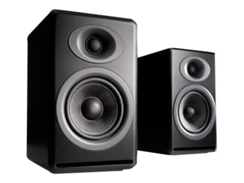 Audioengine P4 Musta