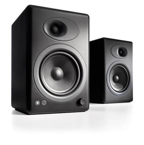 Audioengine A5+ - Musta Musta